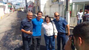 Prefeita assina ordem de serviço para pavimentação asfáltica do centro da cidade